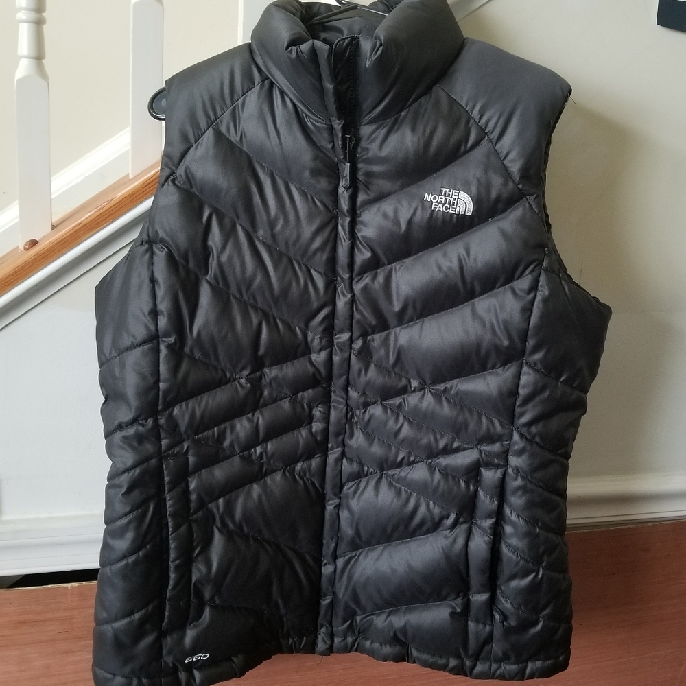 The north face aconcagua vest xl